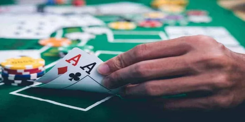 thong tin chung ve tro choi poker Chơi Poker Đổi Thưởng Khủng Cho Người Mới Tại Go88
